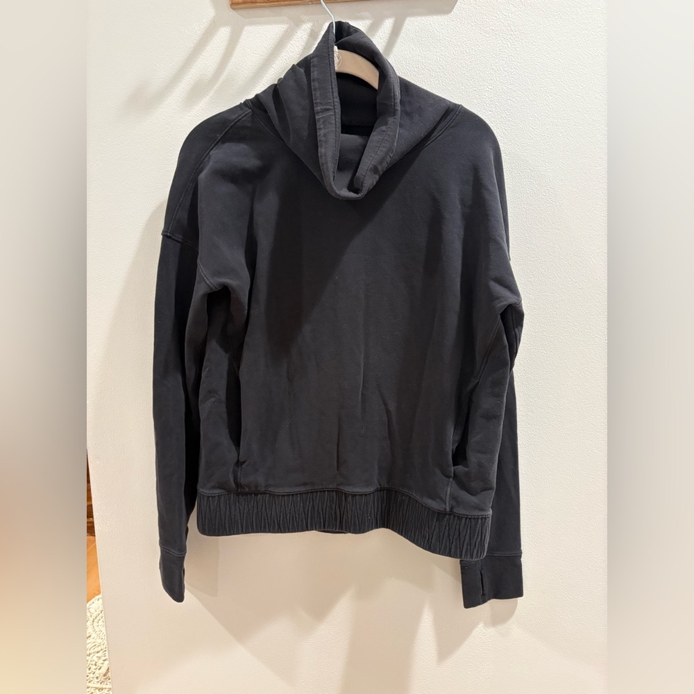 Lululemon Women’s Black Hoodie Sweater